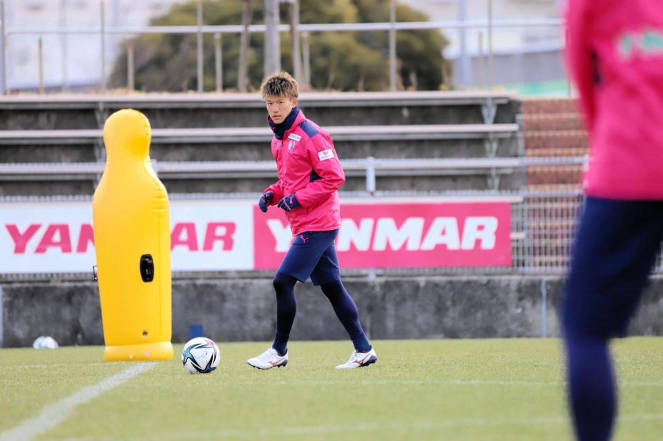 ｃ大阪 加藤陸次樹 ストライカーの誓い ２０番という数字に恥じない活躍を サッカー デイリースポーツ Online