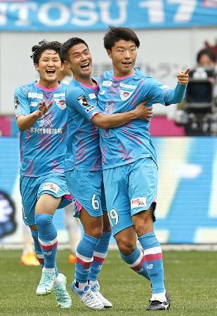 Ｊ１、鳥栖が今季の公式戦初勝利第４節最終日