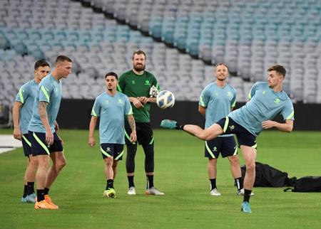 　日本戦に向け調整するオーストラリア代表イレブン（撮影・棚橋慶太）