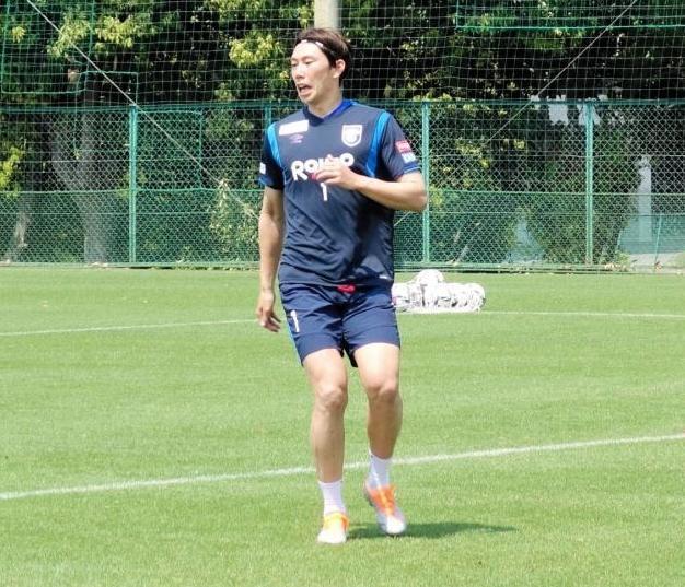 　復帰に向けて調整するＧ大阪ＧＫ東口