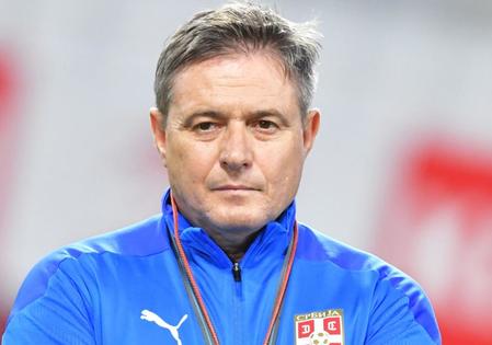 　ストイコビッチ氏