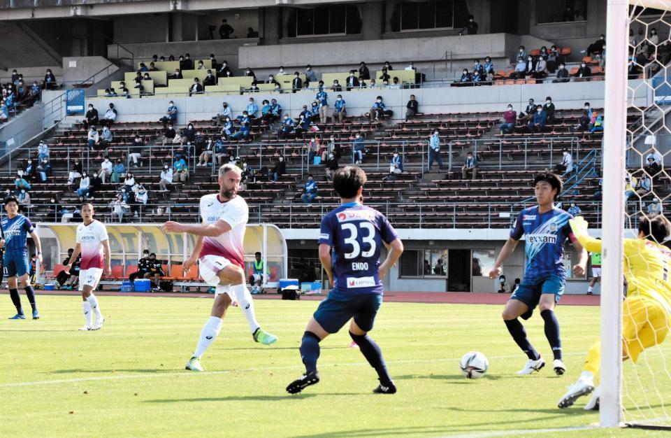 ｊ３今治 セウントイェンス 元オランダ２部得点王が来日初ゴール 四国ダービー で躍動 サッカー デイリースポーツ Online