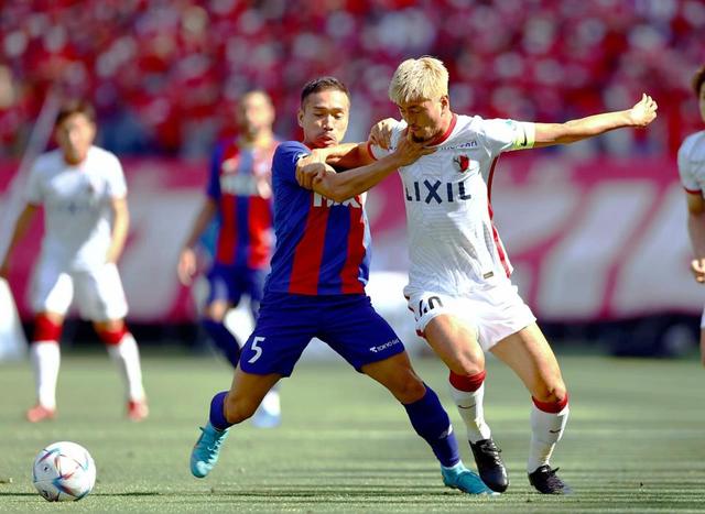 Ｊ１鹿島が３失点で今季４敗目　２試合７失点、止まらない大量失点