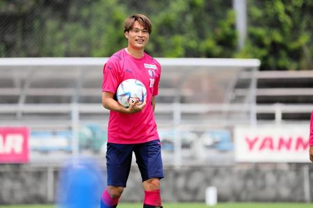 　広島戦に向け調整するＣ大阪ＭＦ為田（セレッソ大阪提供）