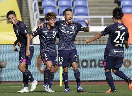 Ｊ１、横浜Ｍが完勝で首位キープ柏に４-０