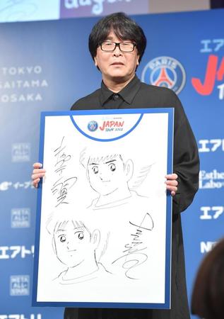 　ライブドローイングを行った高橋陽一氏＝都内（撮影・伊藤笙子）