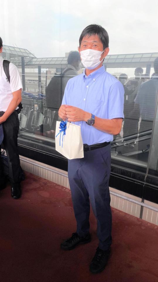 　欧州視察の出発前に取材に応じた日本代表の森保監督