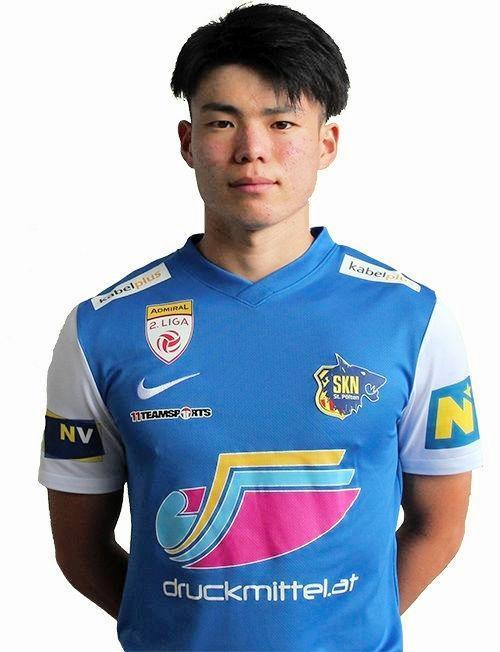 　オーストリア２部ザンクト・ペルテンで初出場したＦＷ二田理央＝©エースポーツクリエイション