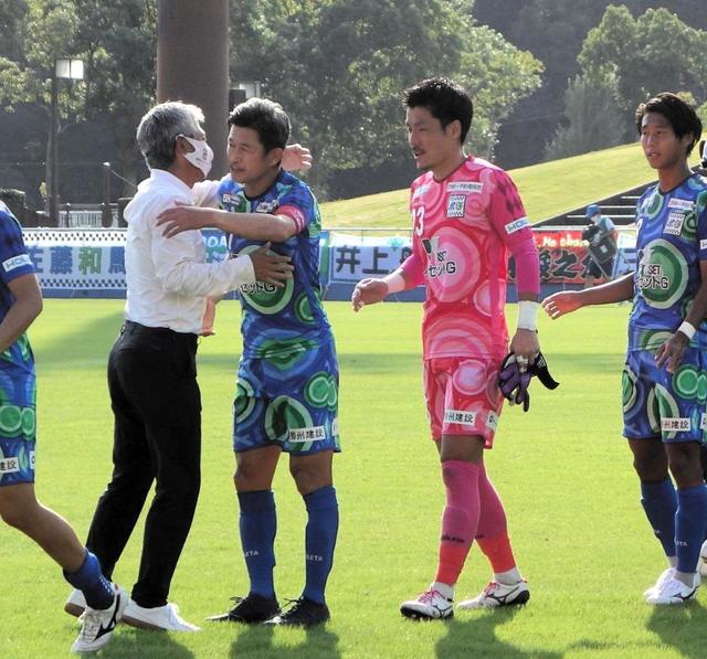 鈴鹿・三浦泰年監督　弟カズの起用法について説明　今季中に先発復帰させる考えも