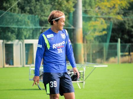 　鹿島戦に向けて調整するＧ大阪ＦＷ宇佐美（ガンバ大阪提供）