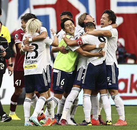 ｊ１ 横浜ｍが３年ぶり優勝 サッカー デイリースポーツ Online