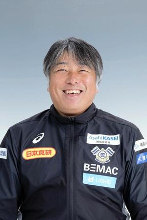 　新監督に就任した高木理己コーチⓒＦＣ　ＩＭＡＢＡＲＩ