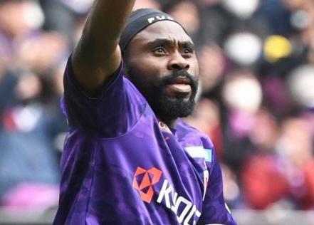 　ピーター・ウタカ