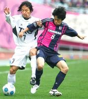 香川真司 12年半ぶりセレッソの「8」 エースナンバー背負い