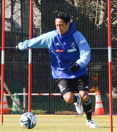 　開幕に向け最終調整する横浜Ｍ・水沼