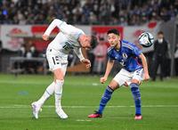 前半、先制ゴールをきめるバルベルデ（撮影・金田祐二）