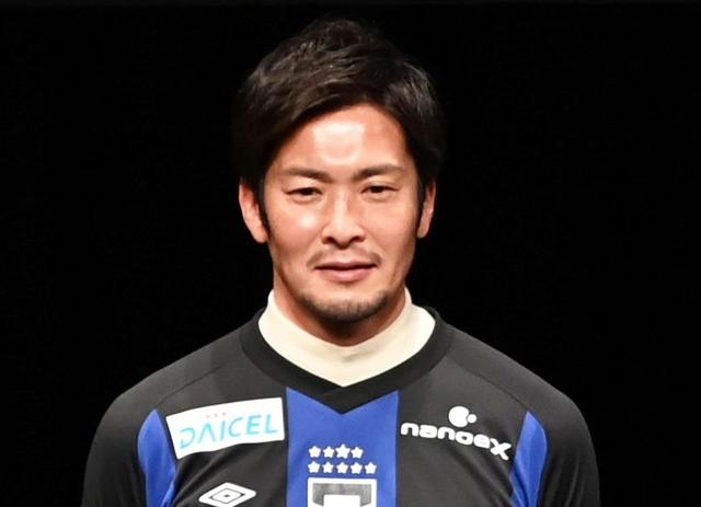 サッカー元日本代表、潔癖すぎてコロコロ2日で1本消費 スタジオドン