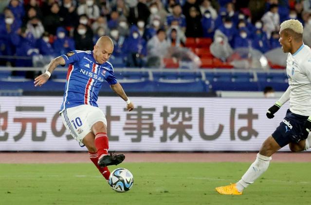横浜Ｍ・マルコスジュニオールらの得点で２年ぶりの横浜ダービーで大勝