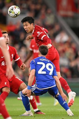 遠藤がフル出場でアシスト　イングランド・リーグ杯