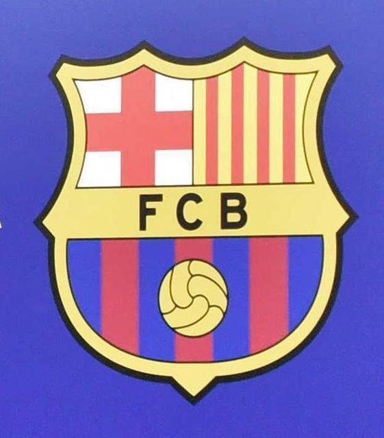 伝説バンドのロゴ入りバルサ限定ユニ 6万円超の強気価格も初日販売分
