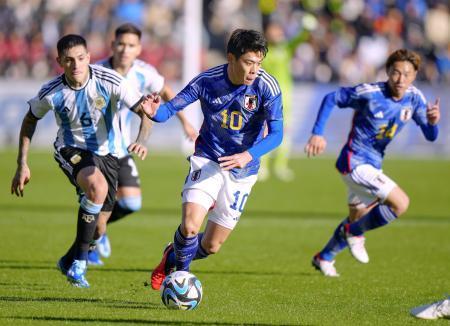 Ｕ２２日本、アルゼンチンに快勝　国際親善試合で５-２