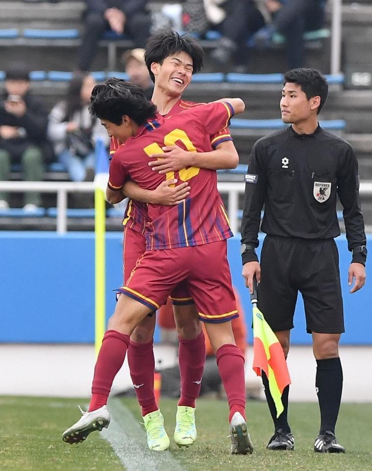 高校サッカー 神戸弘陵・FW馬場が2戦連発！前橋育英撃破 先制
