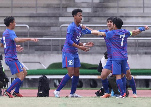 高校サッカー 石川代表の星稜下した市船橋・波多監督、笑顔なく相手