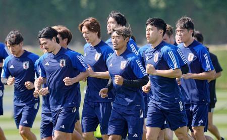 日本代表、１４日ベトナム戦　サッカーアジア杯、１次Ｌ初戦