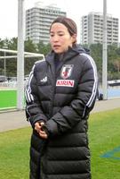 　サッカー女子日本代表に追加招集され、取材に応じる北川