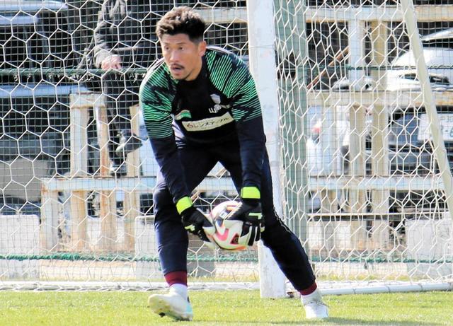 J1神戸GK新井章太が両上顎骨骨折など全治6週間のケガ マイアミ