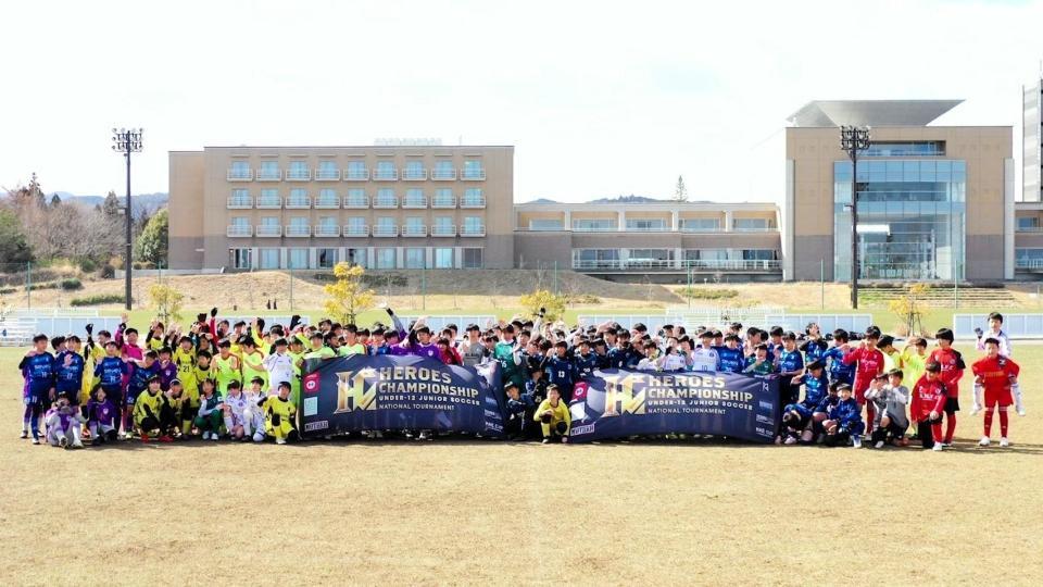 　能登地震で被災した石川県七尾市のセブンＦＣも参加した「第２回ＨＥＲＯＥＳ　　ＣＨＡＭＰＩＯＮＳＨＩＰ」（提供写真）