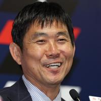 　試合後の会見で笑顔を見せる日本代表・森保監督（撮影・中田匡峻）