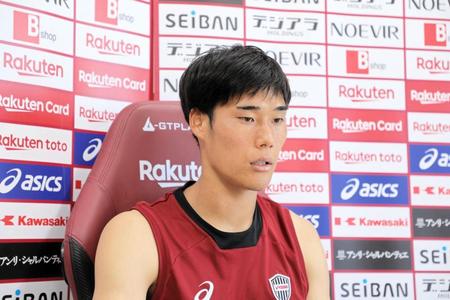 　オンライン取材に答える神戸・山川哲史　©ＶＩＳＳＥＬ　ＫＯＢＥ