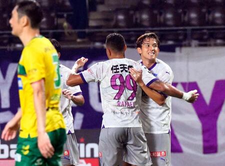 天皇杯　Ｊ１京都が２年ぶりに準決勝進出　Ｊ２千葉を圧倒し３－０で破る