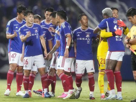 サッカー天皇杯４強そろう　横浜Ｍと神戸が勝ち上がり