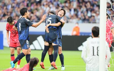 なでしこＪが圧巻４ゴールで韓国撃破　８年ぶり指揮の佐々木則夫監督代行、内田篤人コーチ体制で白星