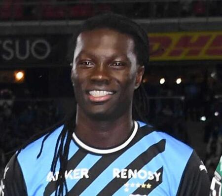 前川崎の元フランス代表ＦＷゴミスが現役を引退　クラブ発表「日本でのすばらしい経験を最後に引退することを決意しました」