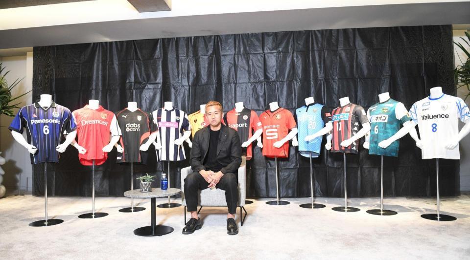 　現役引退を発表した稲本潤一（撮影・佐々木彰尚）