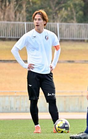 岡山、Ｊ１でも「やれる」　練習試合で鹿島に勝つ