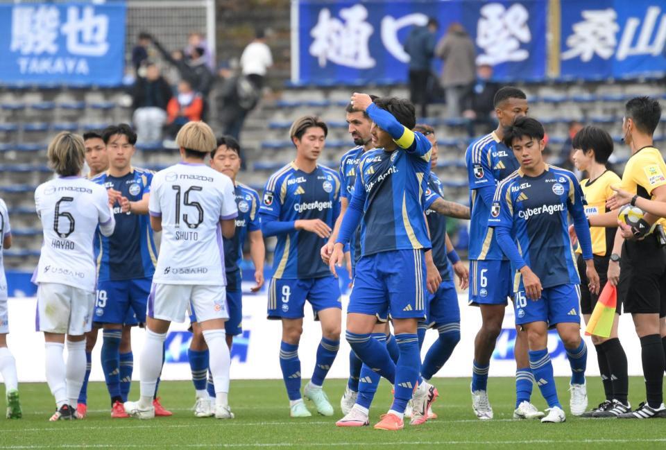 　逆転負けで開幕戦を落とした町田イレブン（撮影・伊藤笙子）