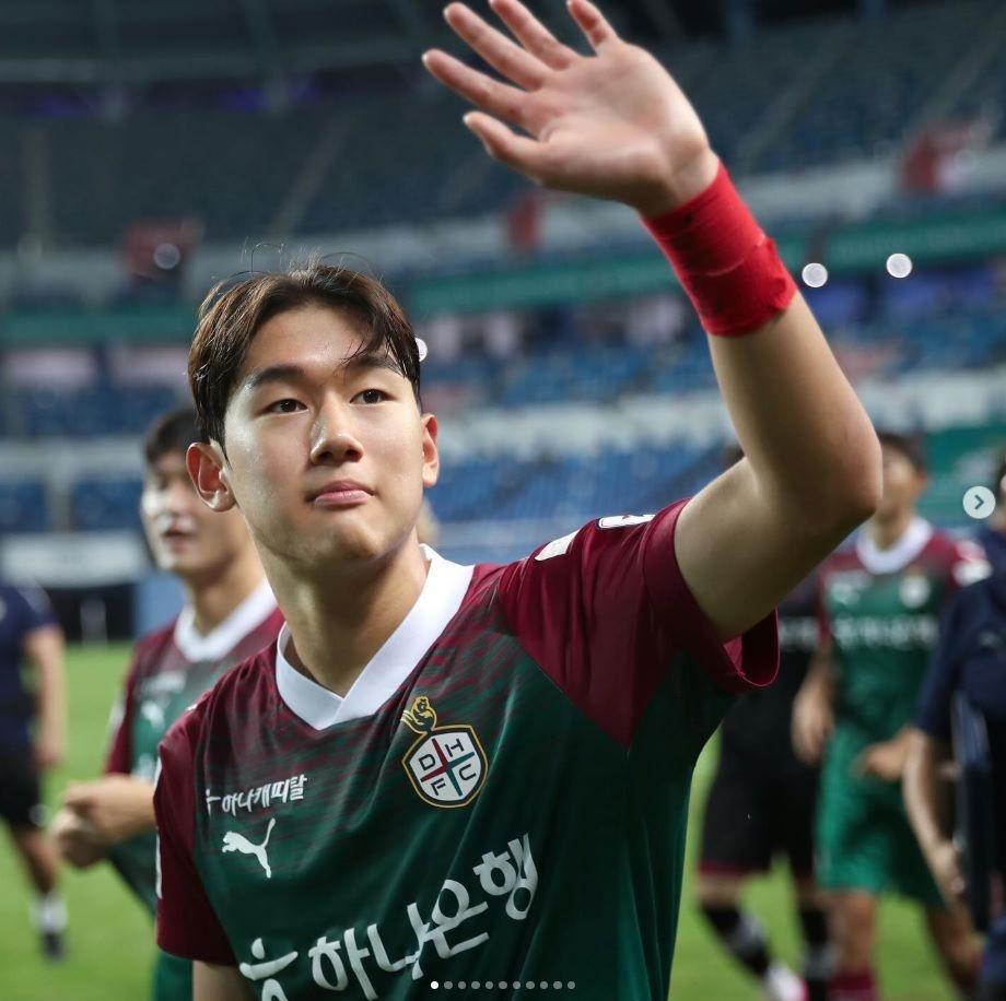 　ユン・ドヨン選手公式インスタグラム＠ｙｕｎｄｏｙｏｕｎｇより