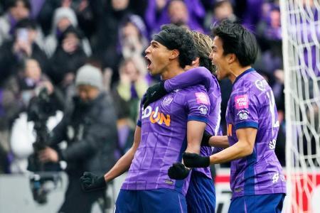 Ｊ１、広島が開幕２連勝　横浜Ｍに１-０