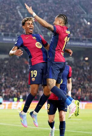 バルサ　役者勢ぞろいで４発快勝　フリック監督「サッカーは狂気をはらんでいる」