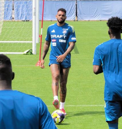 ２年連続得点王の横浜Ｍ・アンデルソンロペス「正直言って良くない変化になった」スピード解任となったホーランド体制に本音