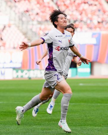 Ｊ１、京都が逆転で暫定首位　新潟は本拠白星逃す