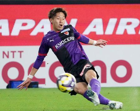 Ｊ１、首位の京都が２連勝　鹿島が初の６００勝、浦和４連勝