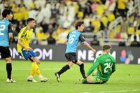 　勝ち越しゴールを決めた川崎のＭＦ大関友翔　©ＫＡＷＡＳＡＫＩ　ＦＲＯＮＴＡＬＥ