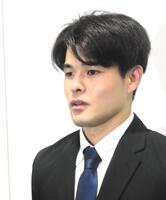 　千葉市内で取材に応じたサッカー日本代表ＭＦ佐野海舟