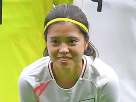 　長谷川唯