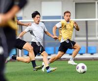 元日本代表FW巻誠一郎が現役引退 熊本は契約更新求めるも…本人
